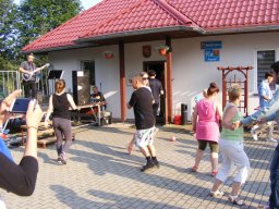 Wizyta międzynarodowej grupy młodzieży w Domu Pomocy Społecznej w Podzamku w ramach ŚDM Kraków 2016r